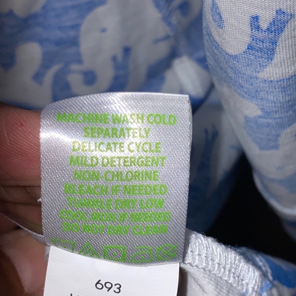 Lilly Pulitzer Blue and White Elephant Dress. - Picture 10 of 13